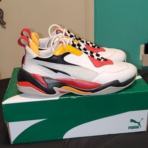 Puma Thunder Holiday